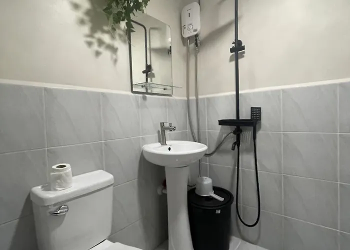 Gjestgiverier Near Airport, Cclex Pool View Balcony Lapu-Lapu City